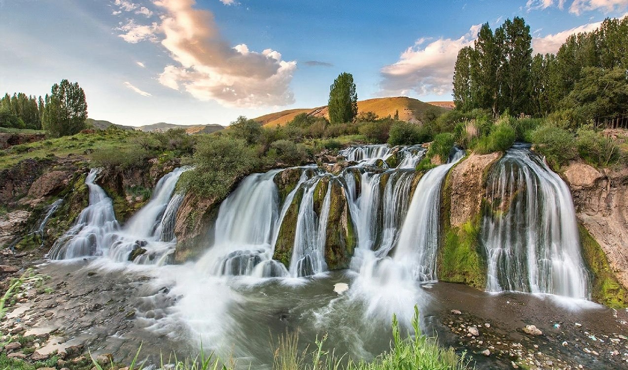 Lake Van and Eastern Express Tour from Kayseri route image 1
